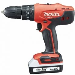 Makita Akku Schlagbohrschrauber M8301DWE 18V (inkl. 2 X 1,5 Ah Akkus, Ladegerät)